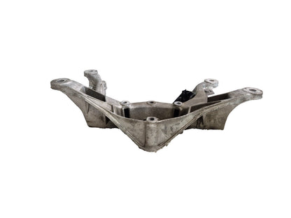 16-19 AUDI A4 B9 GENUINE MANUAL GEARBOX CROSSMEMBER MOUNT BRACKET 8W0399262AD