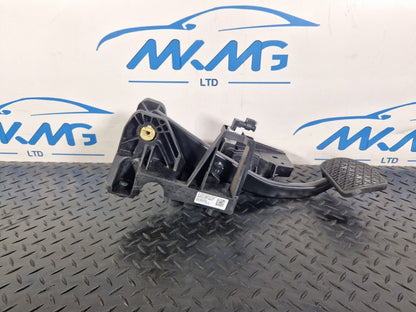 18-ON MERCEDES BENZ A CLASS W177 1.5CDI AUTO GENUINE BRAKE PEDAL A2472900100