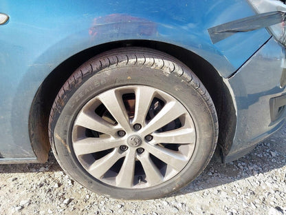 2013 Vauxhall Astra MK6 (J) (A3400)