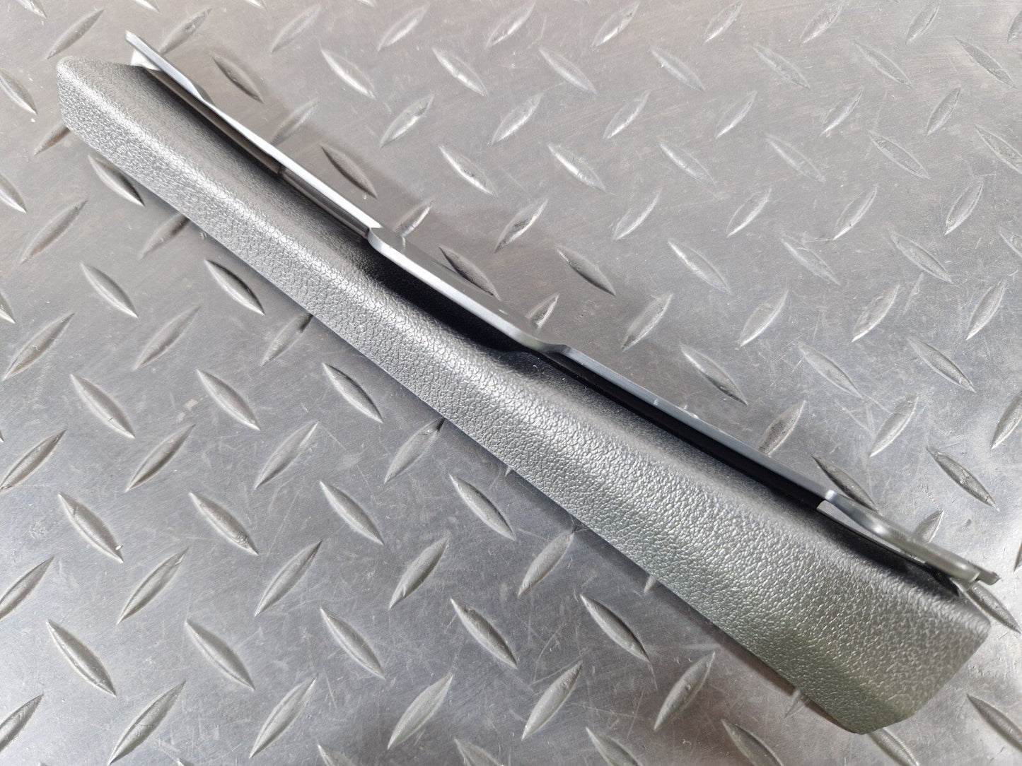 16-19 AUDI A4 B9 GENUINE OEM FRONT LEFT N/S A-PILLAR TRIM COVER 8W0868203A