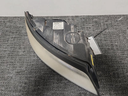 Volvo S40 MK2 (MS) Saloon Genuine Front Right O/S Driver Headlight 30763040