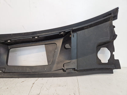 16-20 AUDI Q7 4M GENUINE OEM FRONT WINDSHEILD SCUTTLE PANEL WIPER TRIM 4M2819403