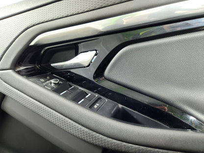 Land Rover Range Rover Evoque L551 Front Right Side Door Card Panel K8D2-24960-A