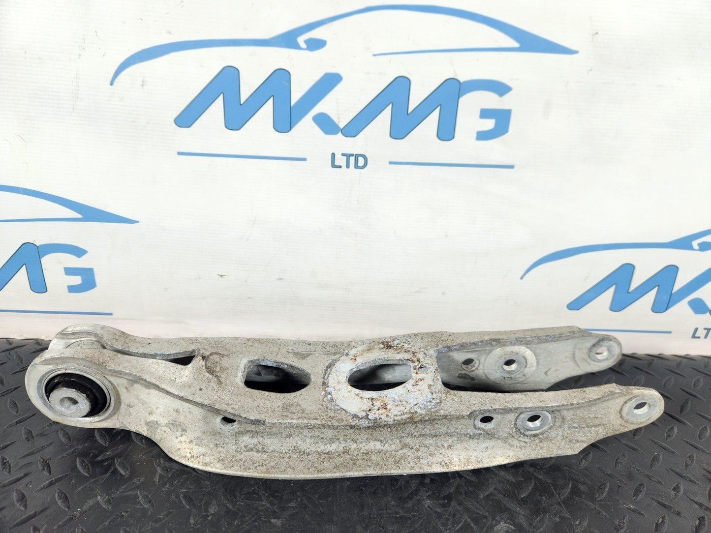 17-24 AUDI A5 S5 F5 REAR RIGHT OR LEFT SIDE LOWER CONTROL ARM 8W0505311H