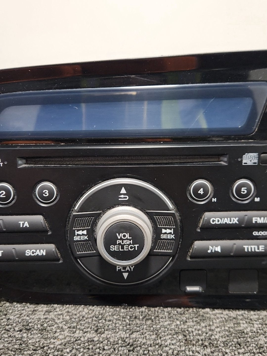 Honda Insight MK2 (ZE2) Genuine Radio Stereo CD Player Head Unit 39100-TM8-E01