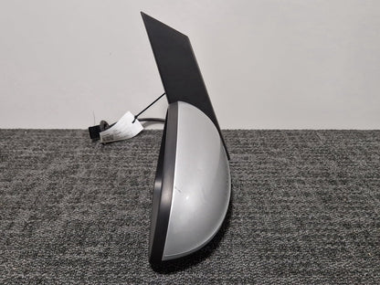 Vauxhall Astra MK6 (J) (A3400) Hatchback Genuine Front Right Door Wing Mirror