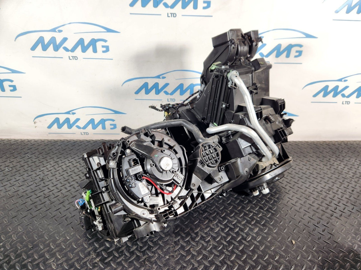 10-18 VW TOUAREG 7P GENUINE HEATER MATRIX BOX 5WC816005D