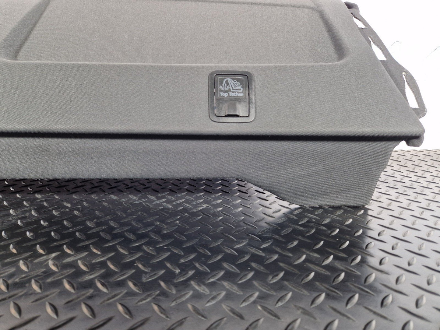 16-19 AUDI A4 B9 GENUINE REAR PARCEL SHELF LOAD COVER 8W5863411
