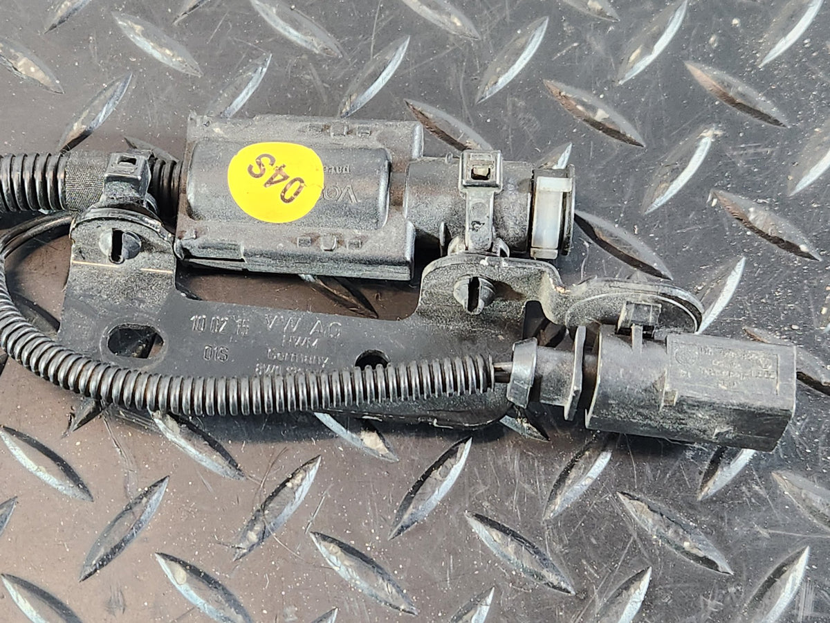 AUDI A4 Avant B9 Genuine AdBlue Pipe Hose Line 8W0131962