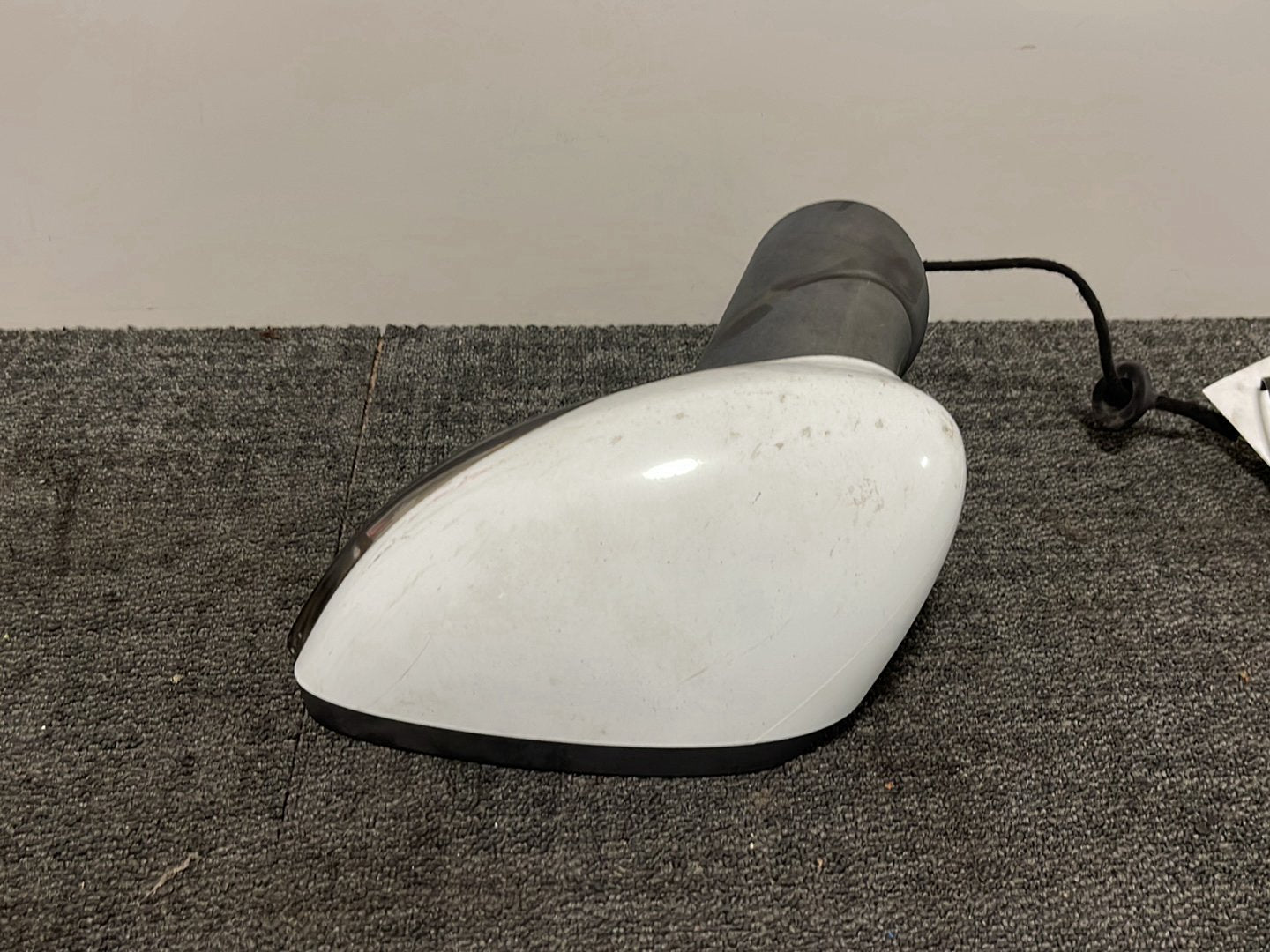 Ford Fiesta MK7 Hatchback Genuine Front Left Door Wing Mirror in Frozen White