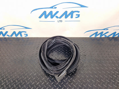 11-18 BMW 6 SERIES F06 FRONT LEFT NSF DOOR RUBBER WEATHER SEAL 7275297