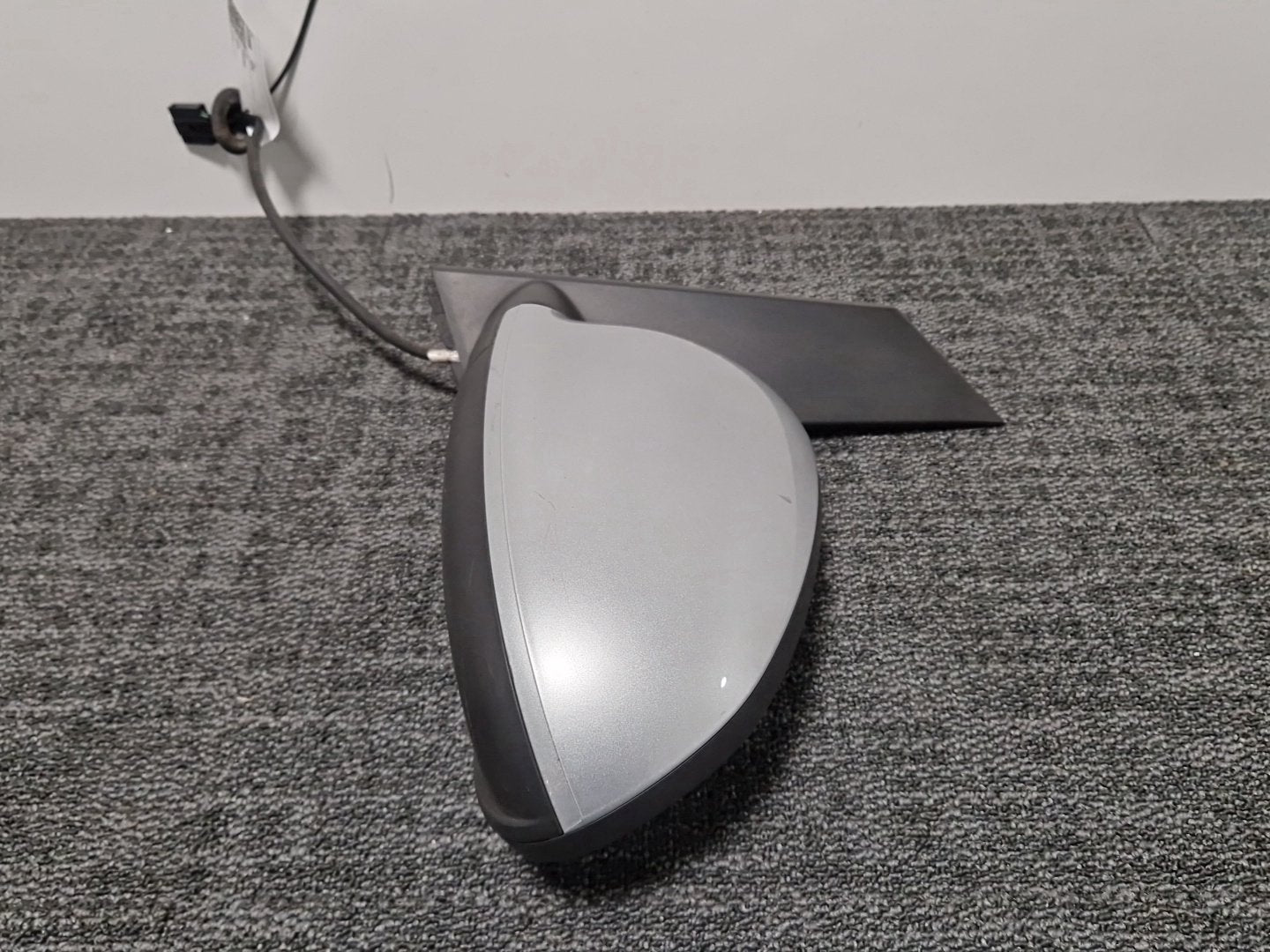 Vauxhall Astra MK6 (J) (A3400) Hatchback Front Left Door Wing Mirror in Silver