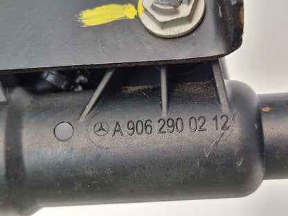 MERCEDES BENZ SPRINTER GENUINE CLUTCH PEDAL A9062900212