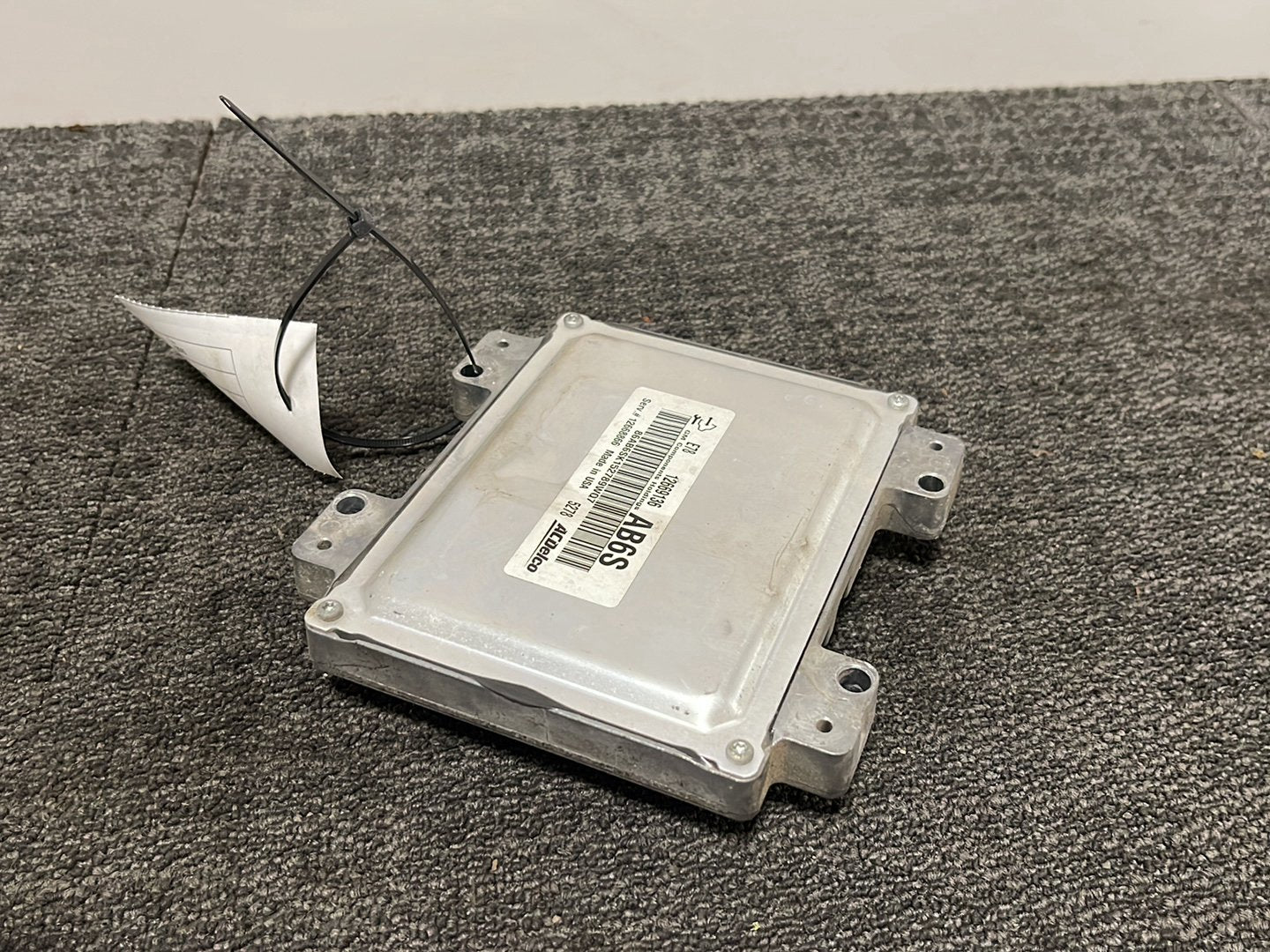 Vauxhall Zafira MK3 (C) (A3470) MPV Engine Control Unit Module ECU 12669136