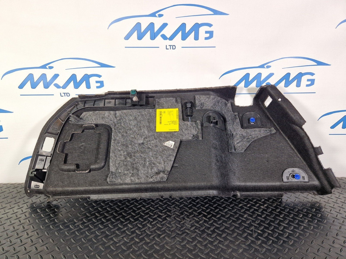 14-21 MERCEDES BENZ C300h W205 REAR DRIVER SIDE QUARTER PANEL TRUNK A2056900305