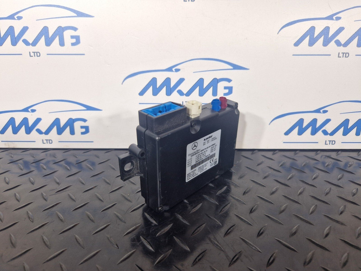 14-21 MERCEDES BENZ C350e W205 GEN3 PLUG-IN-HYBRID ECU A2059000624