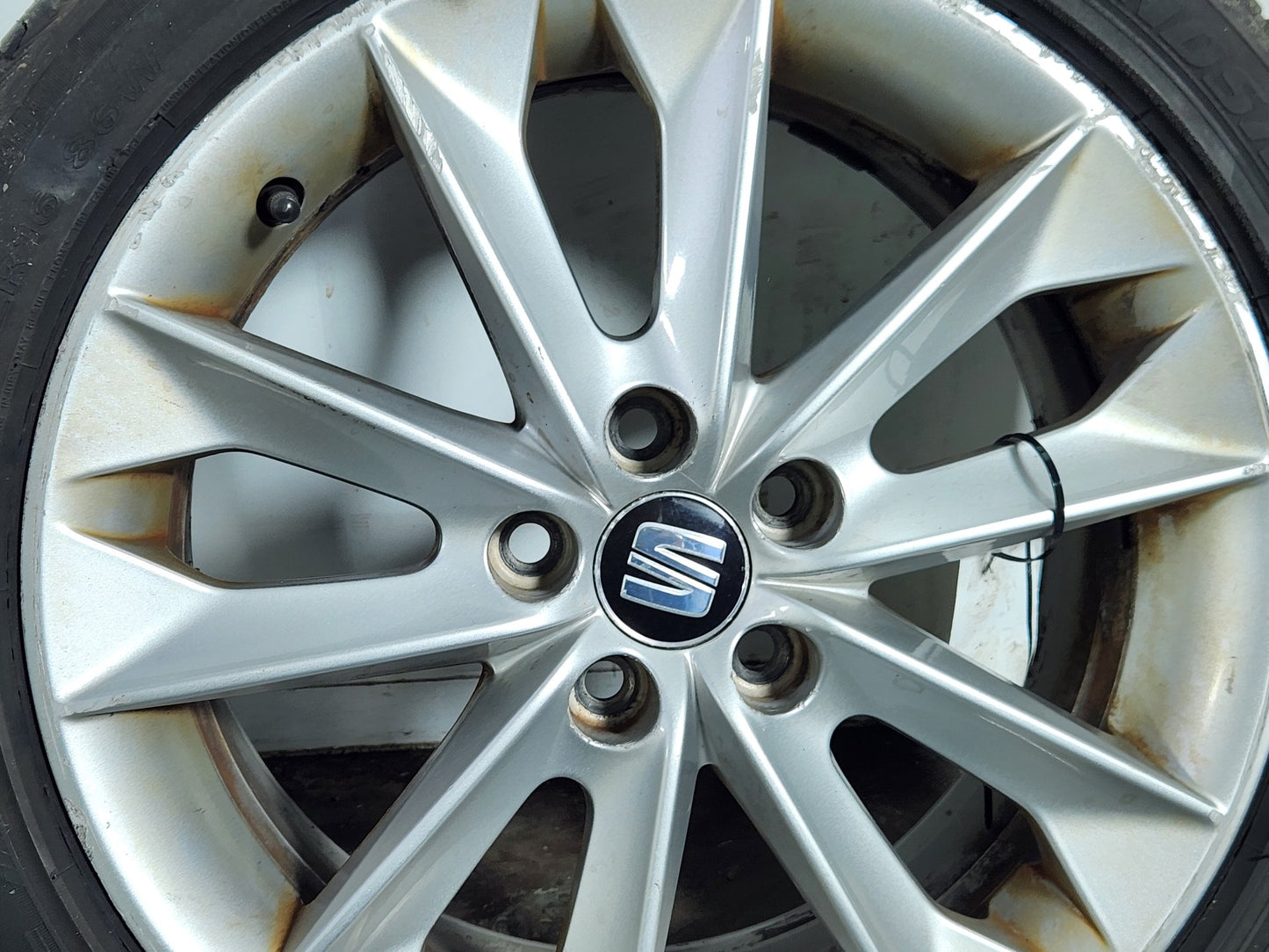 Seat Ibiza MK4 FL - 6J 16" Alloy Wheel with Tyre 215/45/16 6J0601025N