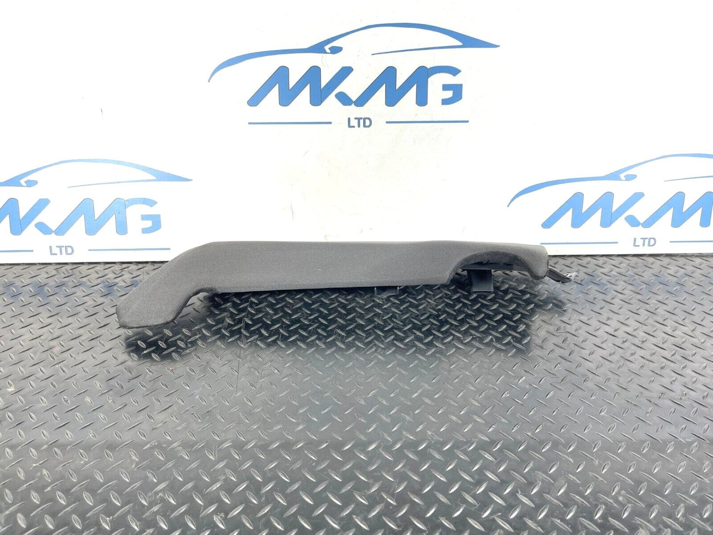 16-19 AUDI A4 B9 ESTATE GENUINE REAR LEFT PASSENGER SIDE CLOTH BOLSTER 8W0885703