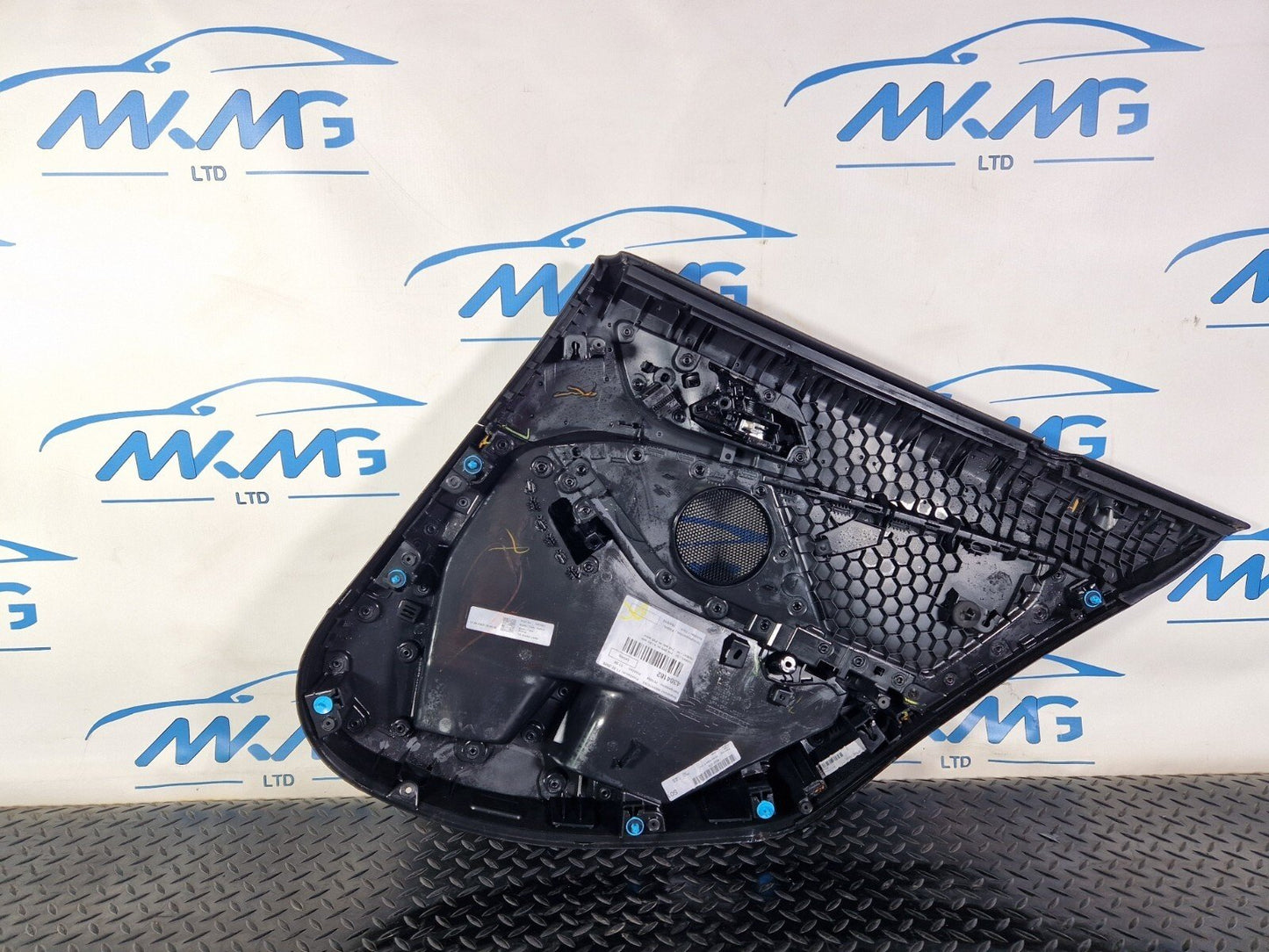 20-24 BMW 1 SERIES F40 REAR LEFT SIDE DOOR CARD 9893847