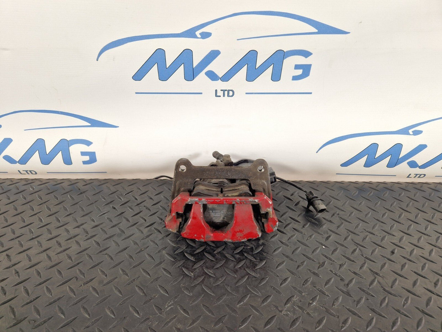 16-19 AUDI A4 B9 OEM REAR RIGHT DRIVER SIDE O/S ELECTRIC BRAKE CALIPER 8W0406AT