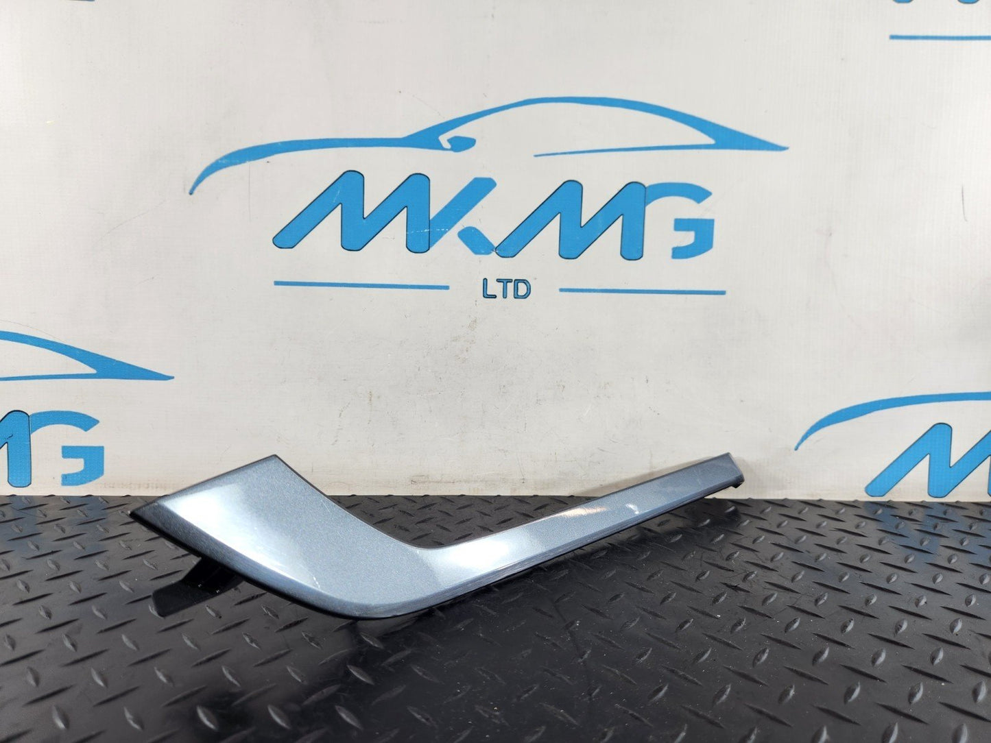 Audi Unknown Part Type 4M0867419