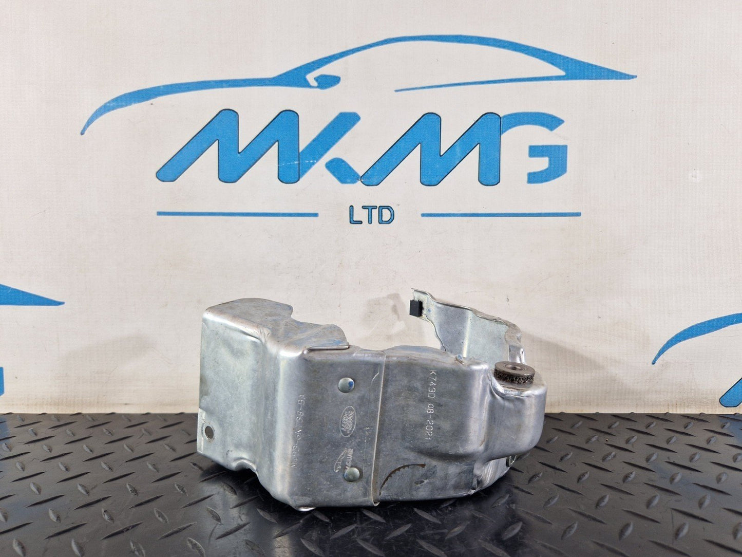 19-ON RANGE ROVER EVOQUE L551 EXHAUST HEAT SHIELD M4D3-6K738-BA