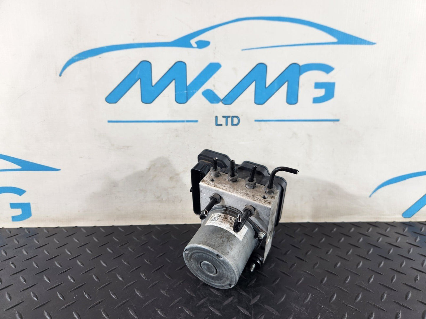 19-ON MERCEDES B CLASS W247 ABS PUMP OEM A1779007805 A1779010904