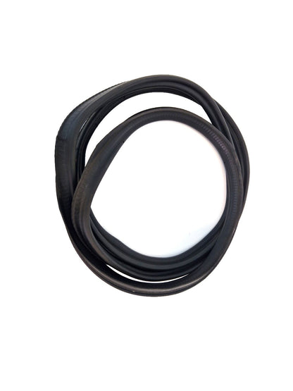 16-19 AUDI A4 B9 S-LINE SALOON GENUINE TAILGATE RUBBER SEAL 8W5827705D