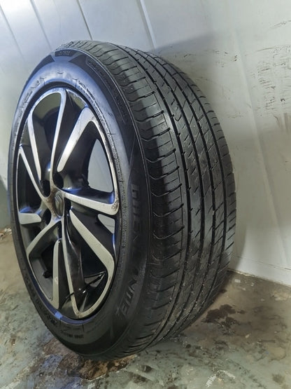 Citroen C4 Picasso MK2 17" Alloy Wheel with Tyre ~5mm 205/55/17 9813863177