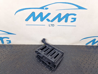 14-20 MERCEDES GLA 200 X156 GEARBOX CONTROL MODULE BRACKET HOLDER A2465450500
