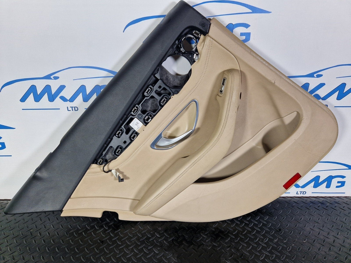 14-21 MERCEDES-BENZ C-CLASS C250D W205 PASSENGER SIDE REAR DOOR CARD