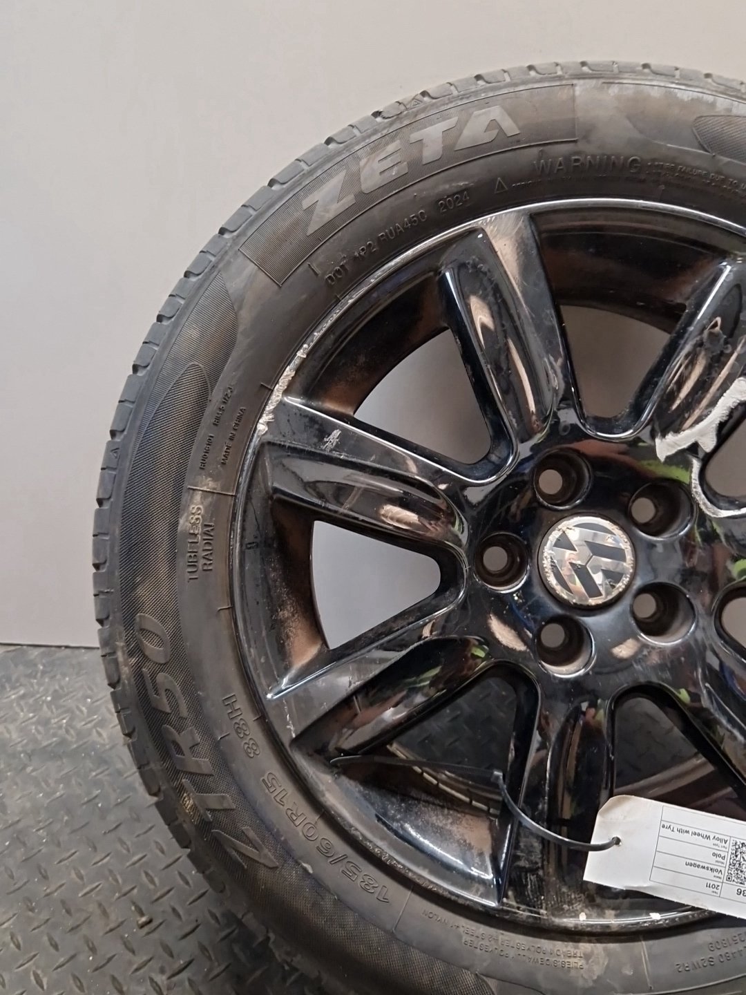 2011 Volkswagen Polo 6R MK5 15" Alloy Wheel with Tyre 185/60/15 ~6mm