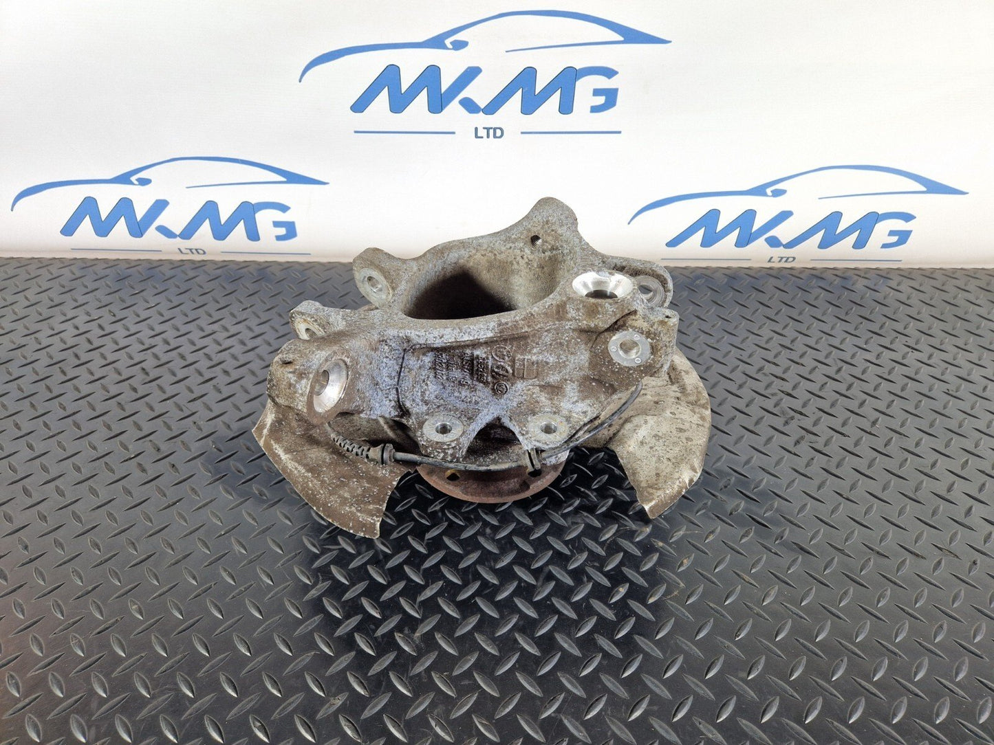 11-18 BMW 6 SERIES F06 GENUINE RHD REAR RIGHT WHEEL HUB 685289