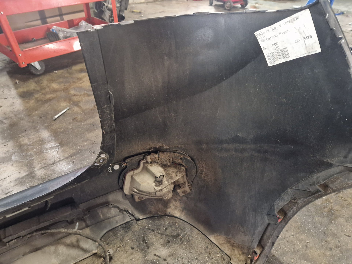 Vauxhall Zafira MK3 (C) (A3470) MPV Genuine Rear Tailgate Bumper in Black GAR