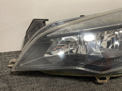 Vauxhall Astra MK6 (J) (A3400) Hatchback Front Left N/S Headlight 13365292