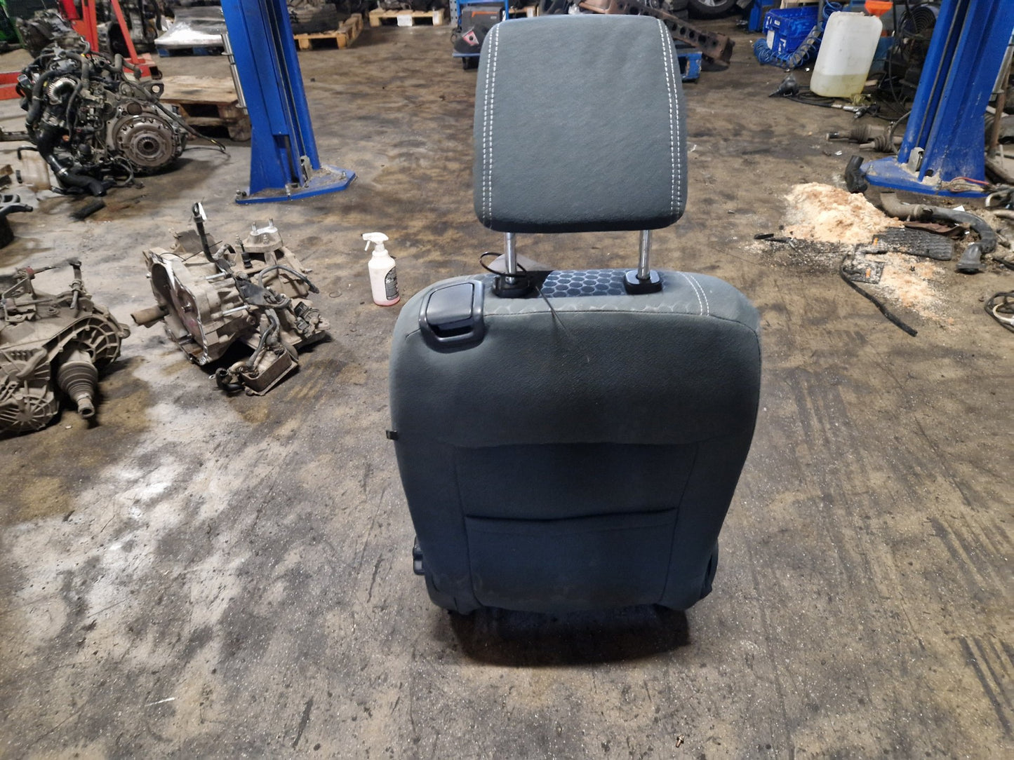 Ford Fiesta MK7 Hatchback Left Genuine Front Left N/S Passenger Seat