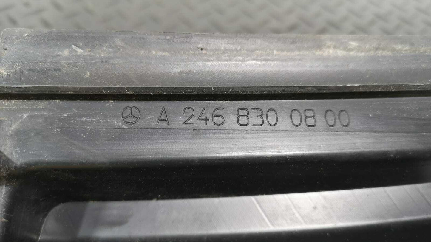 2014 MERCEDES B-CLASS B180 W246 GENUINE SCUTTLE PANEL A2468300800