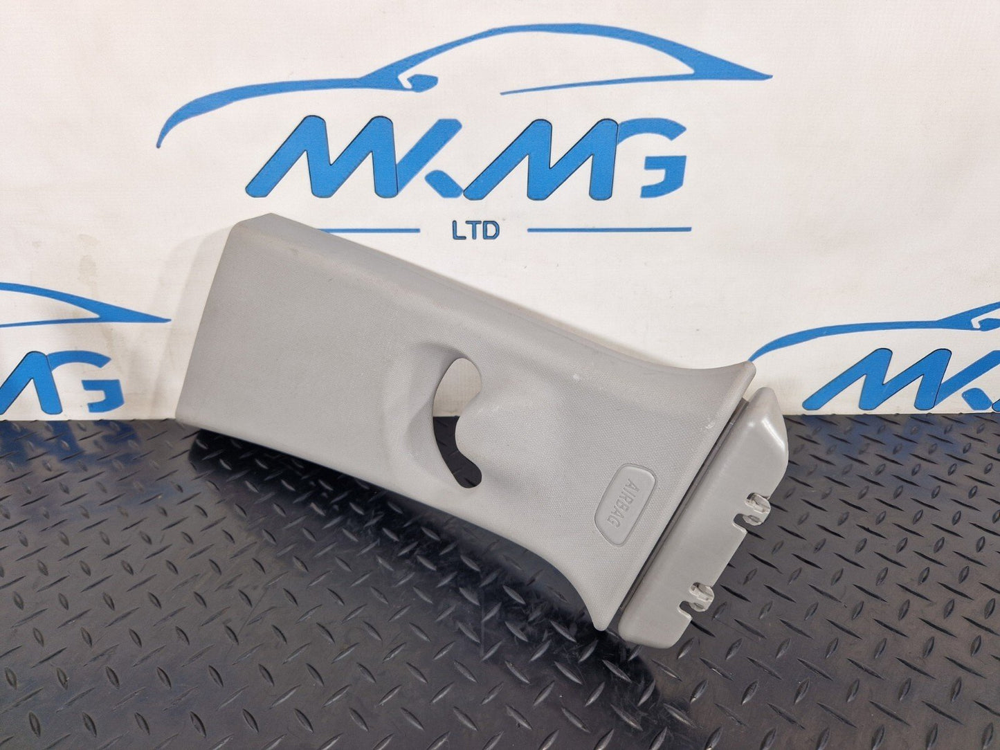 16-22 BMW X1 F48 GENUINE LEFT PASSENGER SIDE B-PILLAR TRIM 7332815