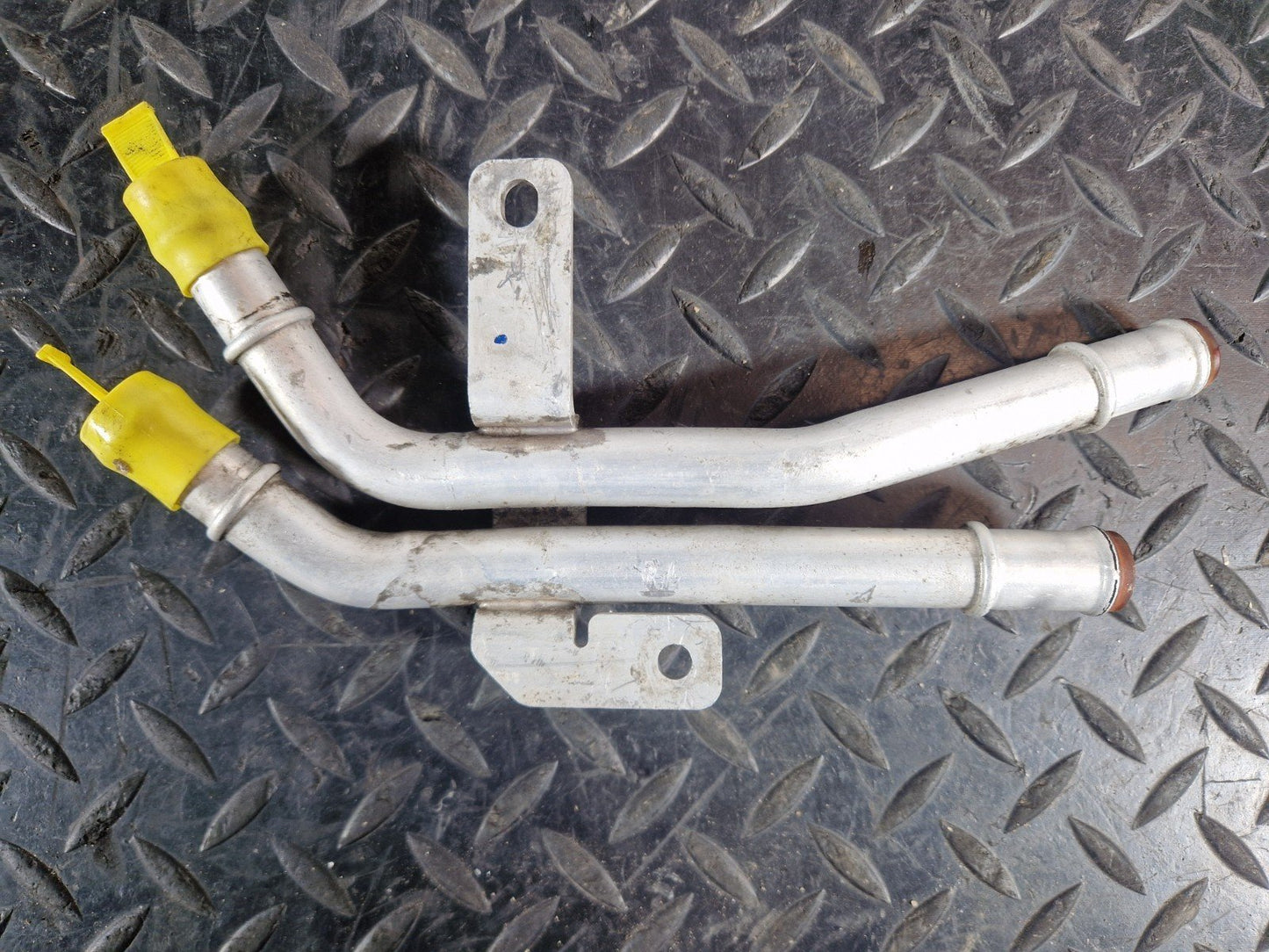 16-20 AUDI Q7 4M GENUINE OEM ORIGINAL ENGINE WATER COOLANT PIPE 4M0819377N