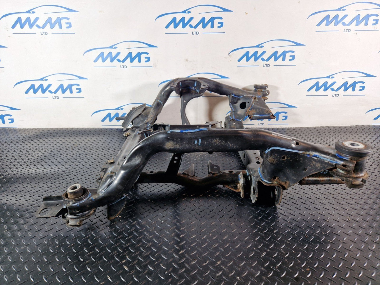 11-19 MERCEDES BENZ ML W166 GENUINE FRONT SUBFRAME A1663302000
