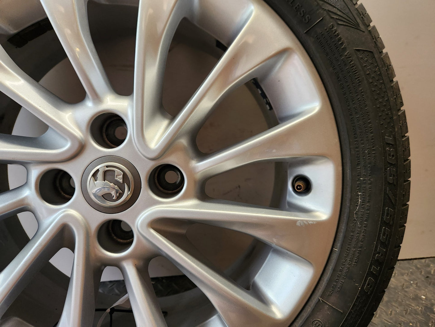 Vauxhall Corsa MK4 (E) (4500) 16" Alloy Wheel with Tyre 195/55/16 ~5mm