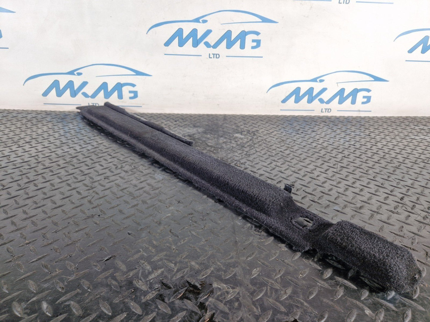 13-23 RANGE ROVER SPORT L494 GENUINE LOADSPACE INFILL PANEL DK62-46067-A