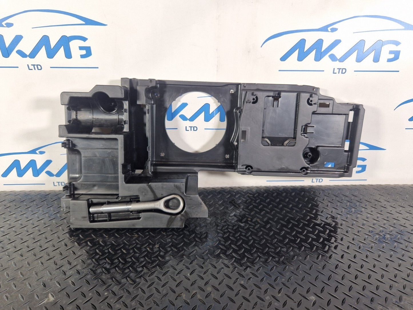 Mercedes-Benz Unknown Part Type A1778900800