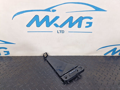 14-20 MERCEDES BENZ GLA 200 X156 REAR RIGHT BUMPER BRACKET HOLDER A1568850814