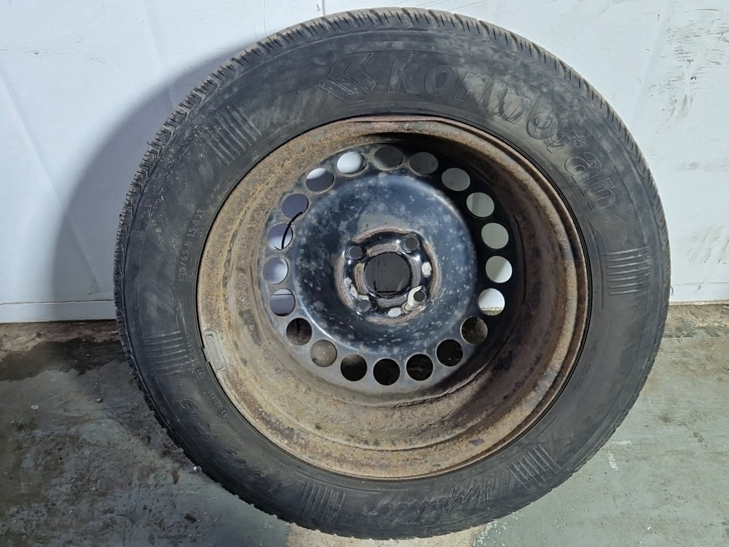 Vauxhall Corsa MK3 (D) (4400) Hatchback Steel Wheel with Tyre 185/65/15 ~5mm