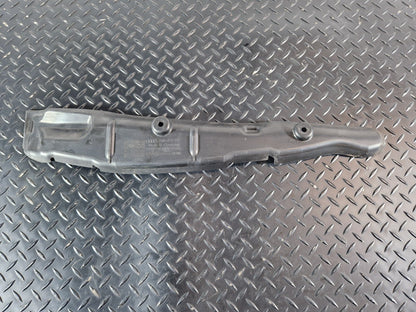 16-19 AUDI A4 B9 OEM FRONT RIGHT WING FENDER FILLER INSULATOR 8W0821112