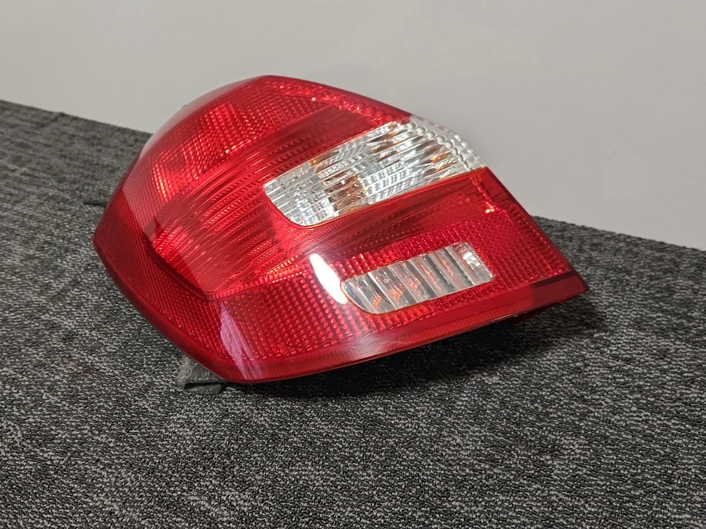 2008 Skoda Fabia 5J Genuine Rear Left N/S Passenger Tail Lamp Light