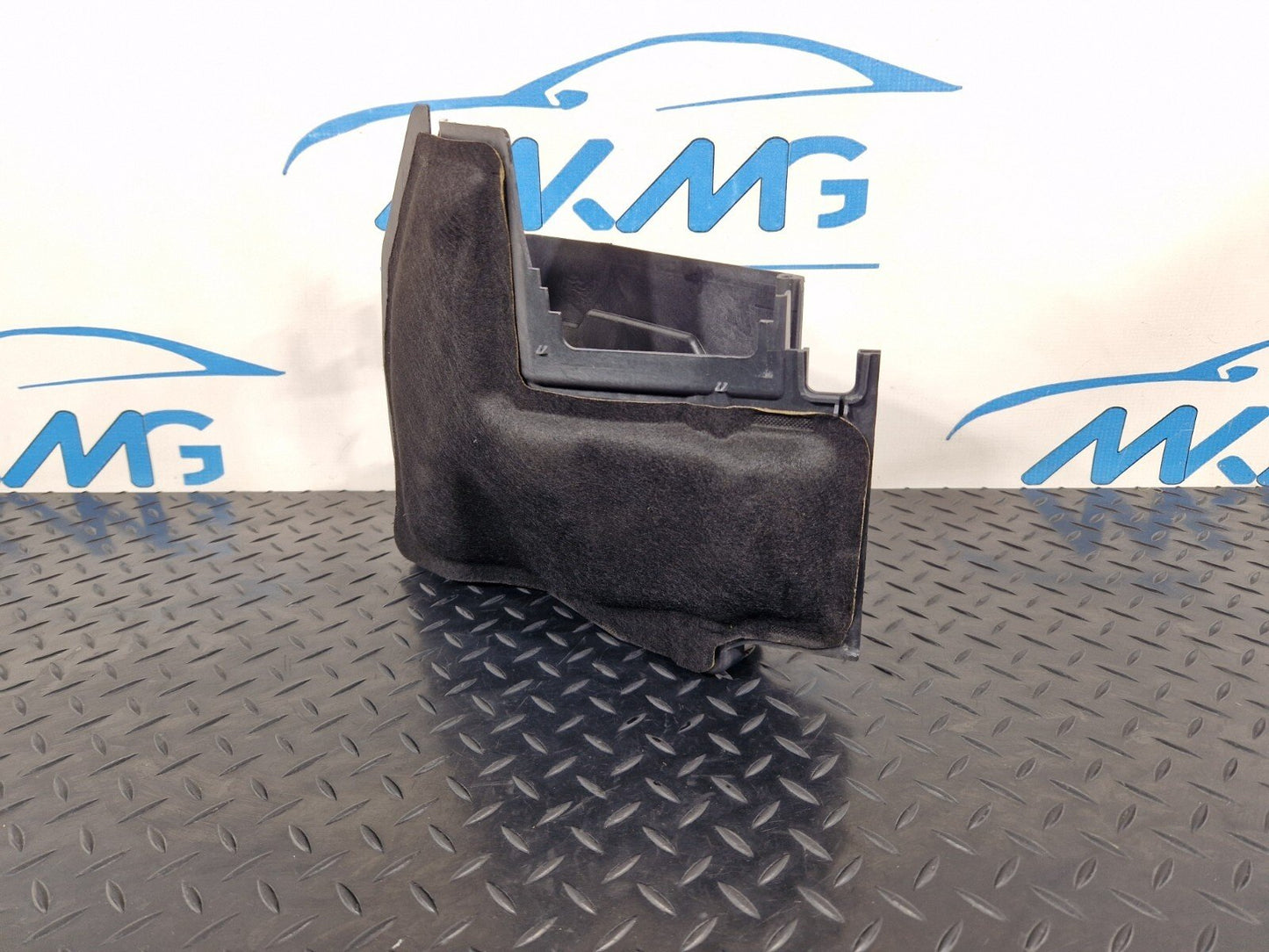 14-21 BMW 2 SERIES GRAN TOURER F45 F46 ECU ENGINE CONTROL HOLDER BOX 8581370