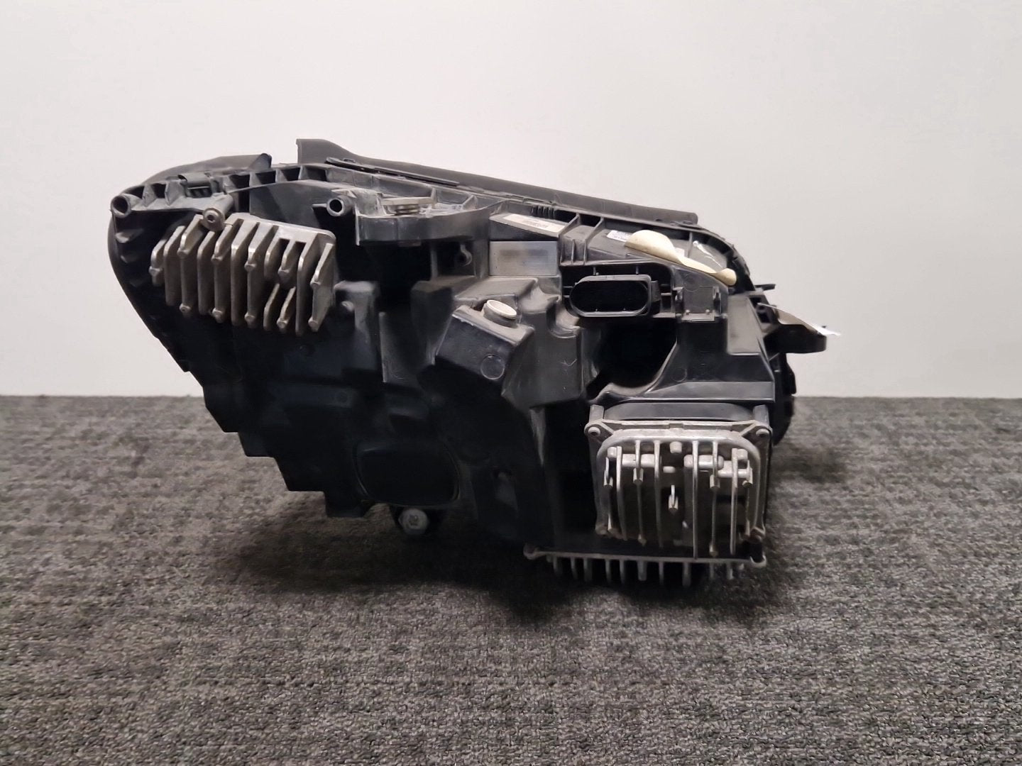 Mercedes-Benz C-Class W205 Genuine Front Left N/S Passenger Headlight &amp; Modules