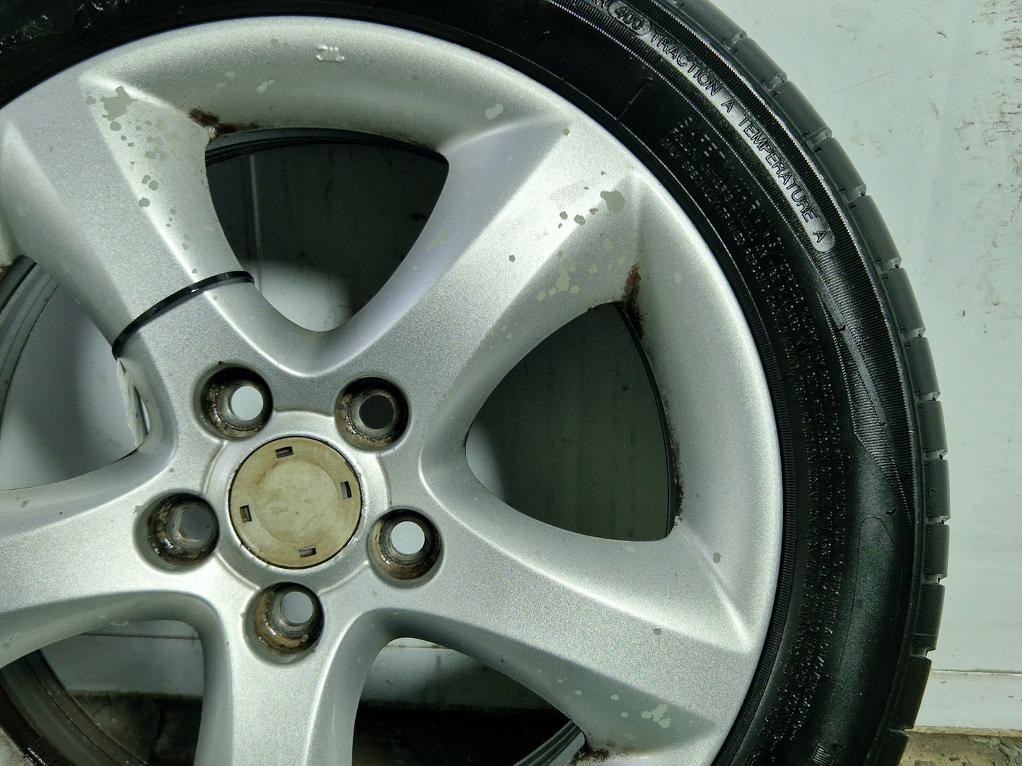 Skoda Fabia 5J 15" Alloy Wheel with Tyre 195/50/15 Genuine ~6mm